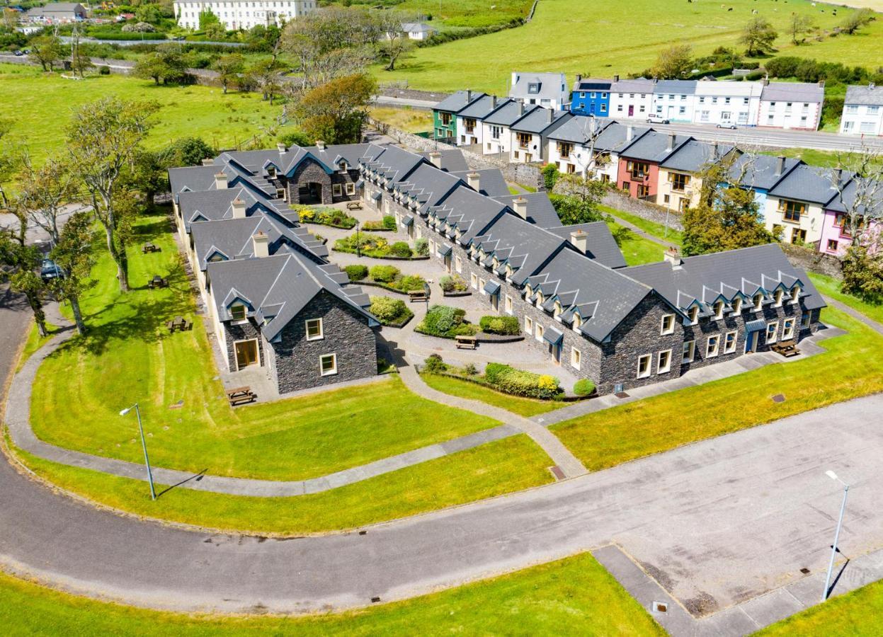 Dingle Courtyard Holiday Homes 3 Bed By Trident Holiday Homes Dış mekan fotoğraf