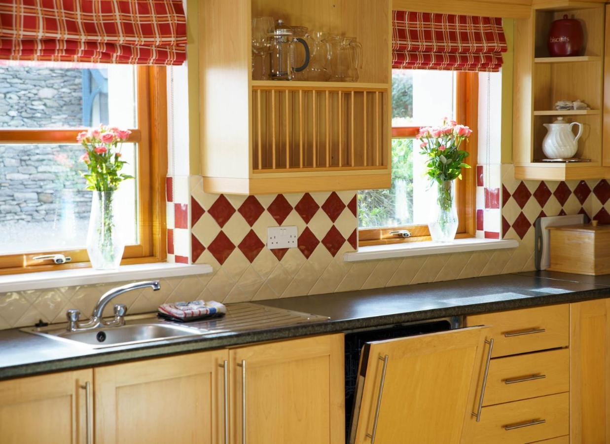 Dingle Courtyard Holiday Homes 3 Bed By Trident Holiday Homes Dış mekan fotoğraf