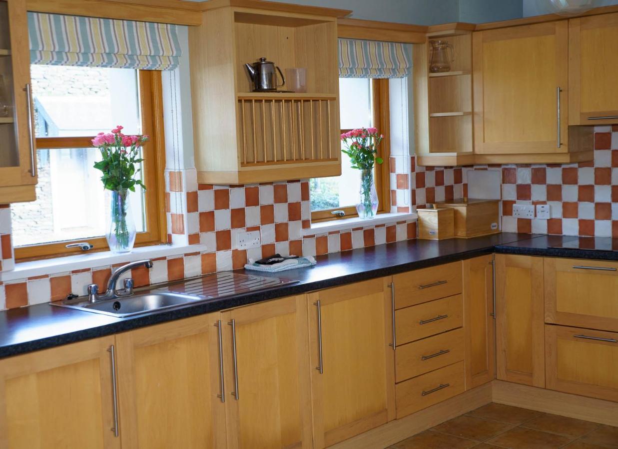 Dingle Courtyard Holiday Homes 3 Bed By Trident Holiday Homes Dış mekan fotoğraf