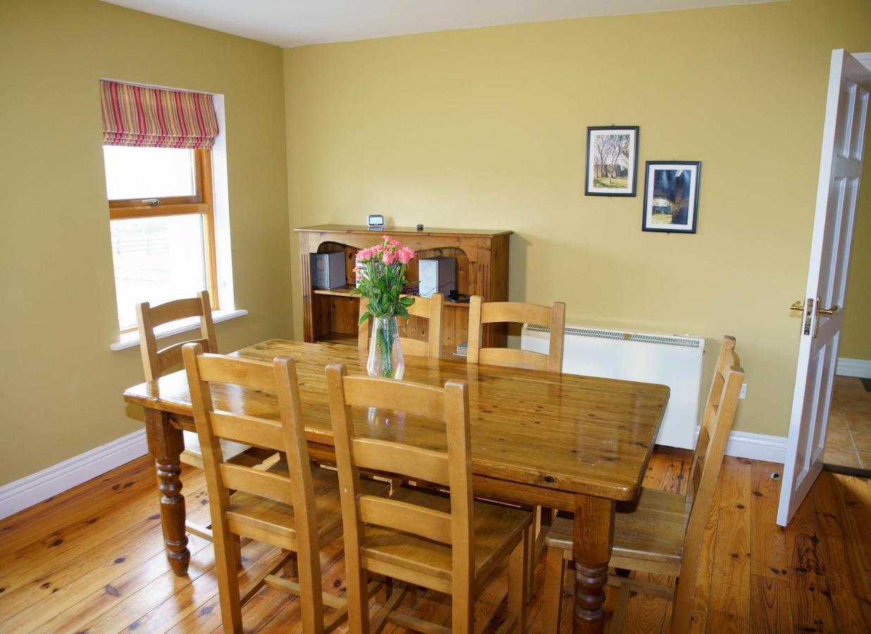 Dingle Courtyard Holiday Homes 3 Bed By Trident Holiday Homes Dış mekan fotoğraf