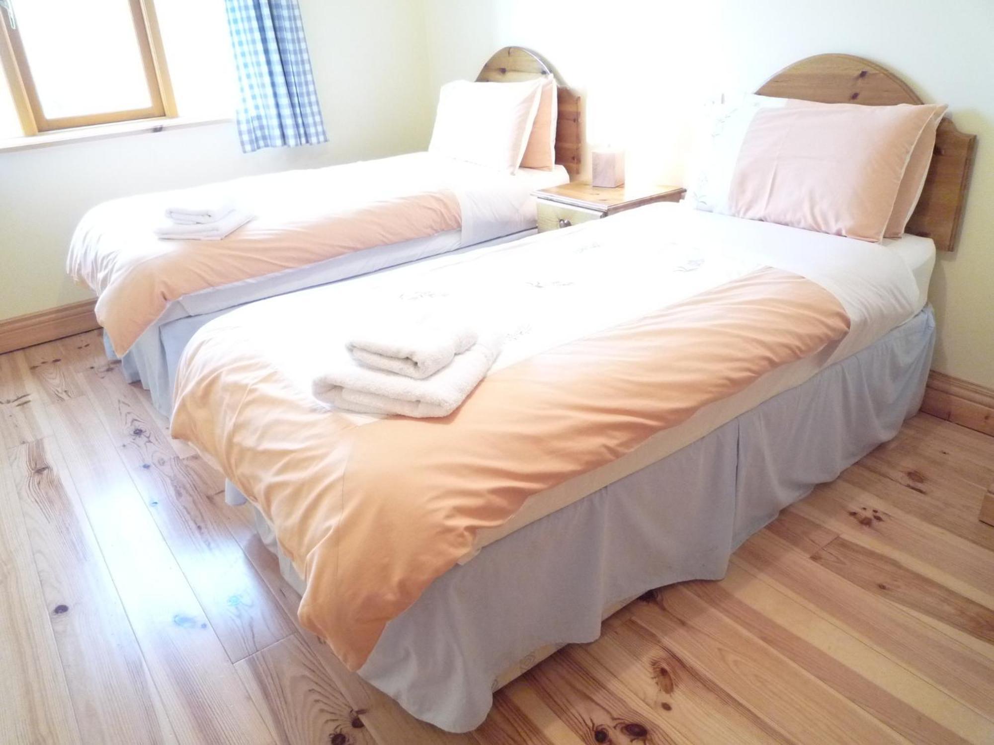 Dingle Courtyard Holiday Homes 3 Bed By Trident Holiday Homes Oda fotoğraf
